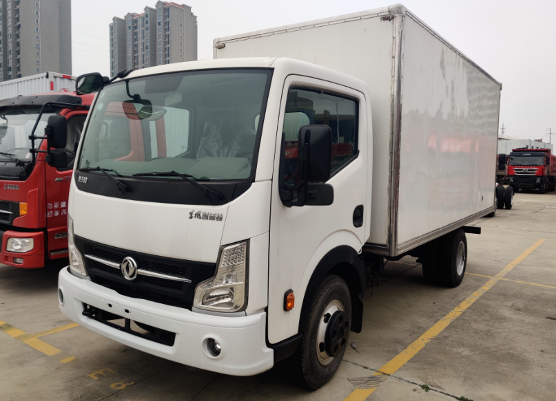 Dongfeng N300 mini truck small cargo box truck with 4X2 cargo truck van/van cargo trucks