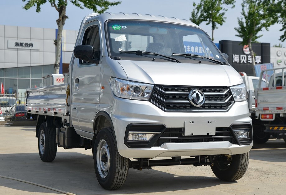 Factory direct single bridge 91hp single row Dongfeng brand slab type truck mini cargo truck
