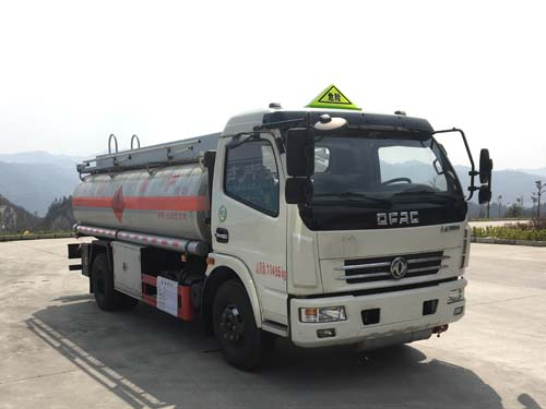 YZZ5110GYYEA型运油车